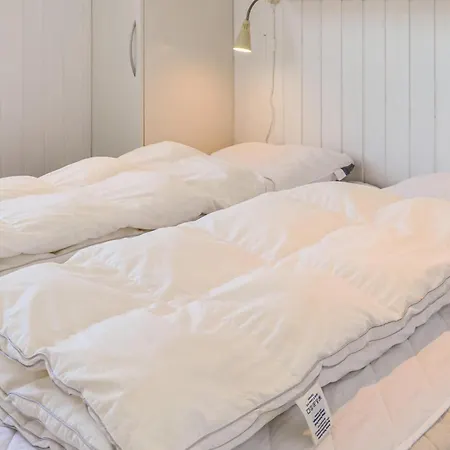 Feriehus Three-bedroom In Harboore Harboør