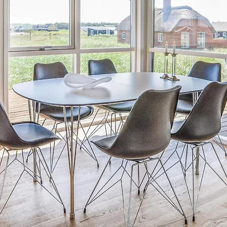 Feriehus Three-bedroom In Harboore *