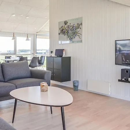 Nice Home In Harboore With Sauna 別荘 *